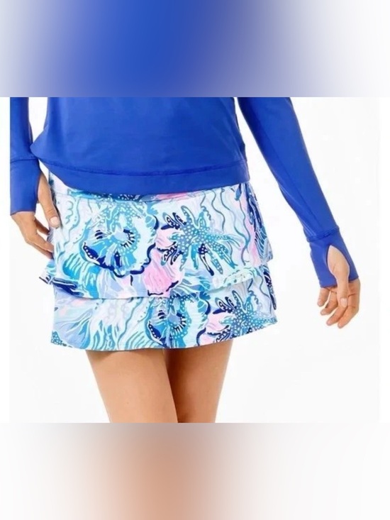 Lilly Pulitzer Dresses & Skirts - Lilly Pulitzer Adlai Luxletic Shade Seekers Beach Floral Tiered Mini Skort Large